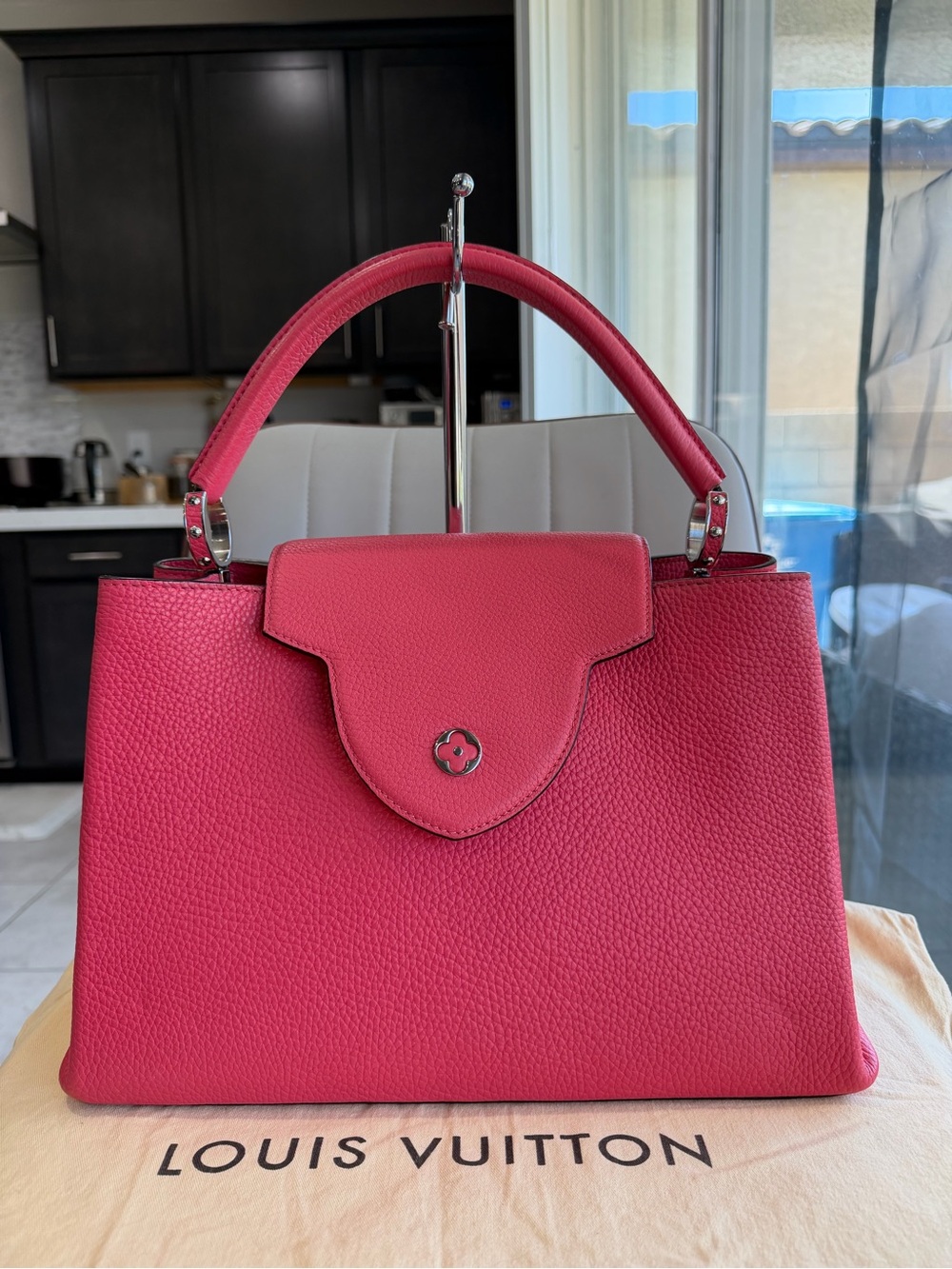❌❌SOLD❌❌

Louis Vuitton Capucines MM (Peachy Pink